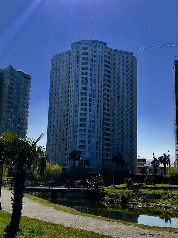 Batumi Apartamento Exterior foto